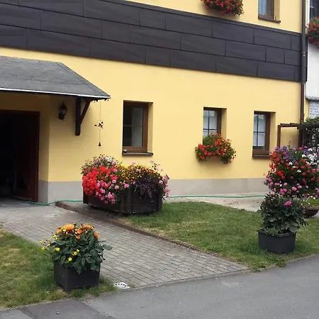 Ferienwohnungen-am-schloessel-in-oberwiesenthal *